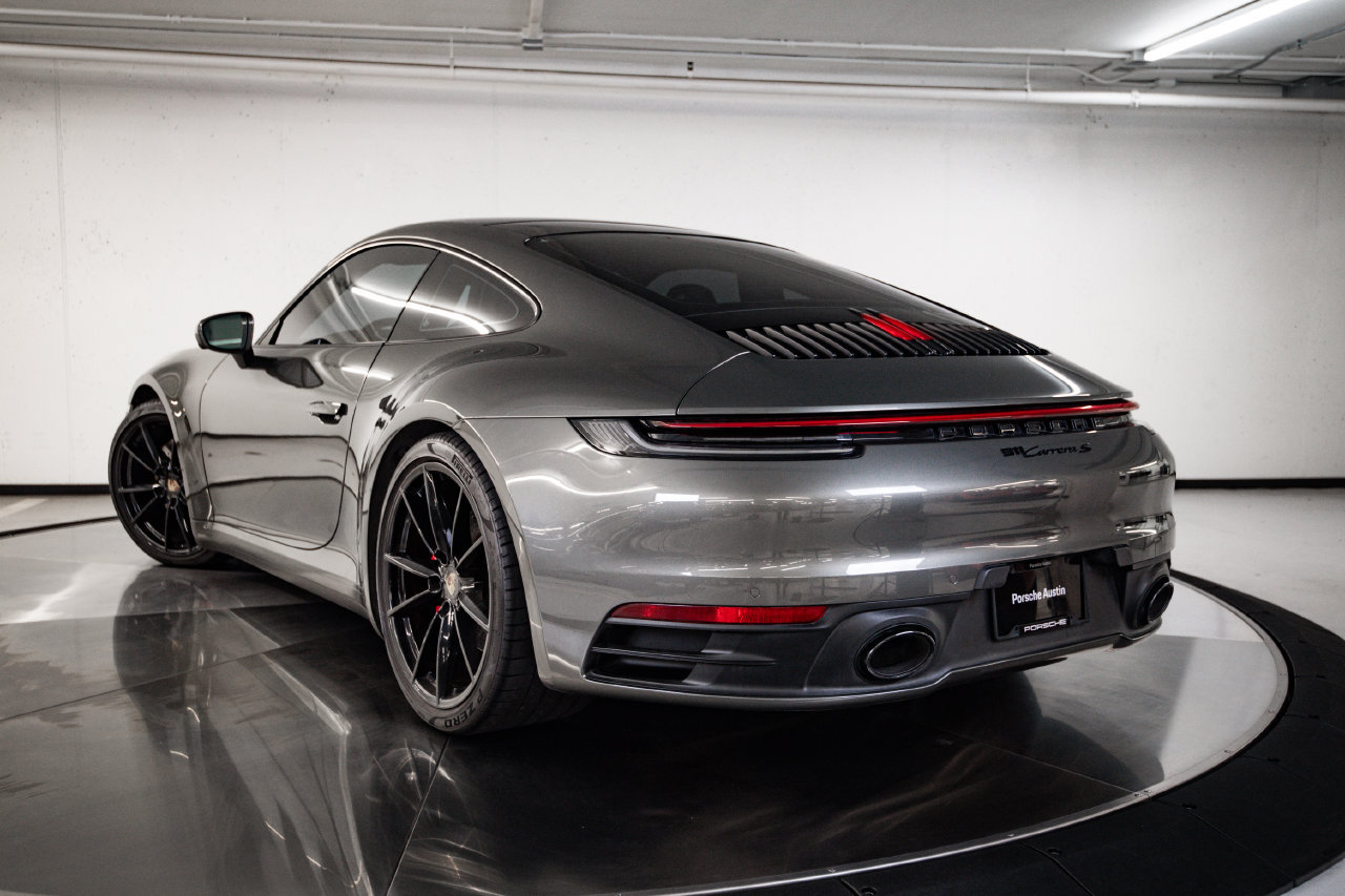 Certified 2022 Porsche 911 Carrera S RWD image 3