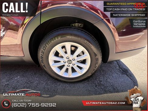 Used 2019 Kia Sorento FWD V6 image 21