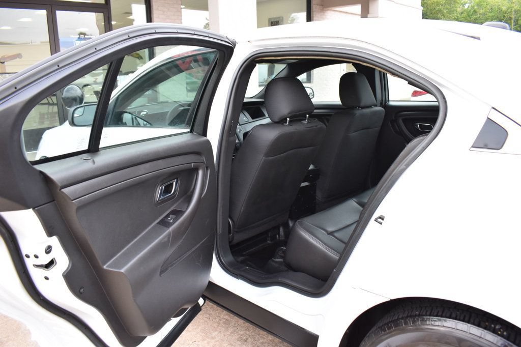 Used 2016 Ford Taurus Police Interceptor AWD image 21