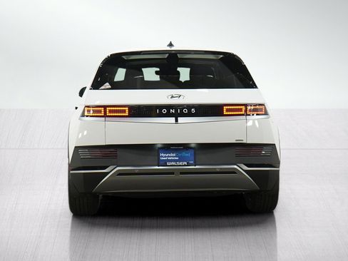 Certified 2024 Hyundai Ioniq 5 SEL AWD/4WD image 4