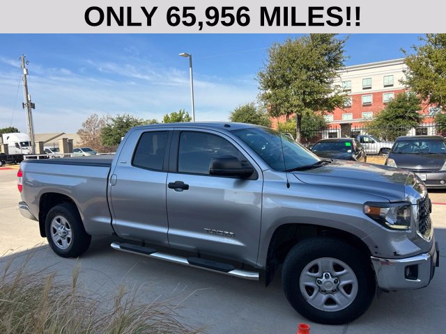 Used 2018 Toyota Tundra SR5 RWD image 2