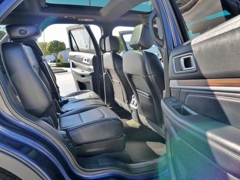 Used 2016 Ford Explorer Limited image 10