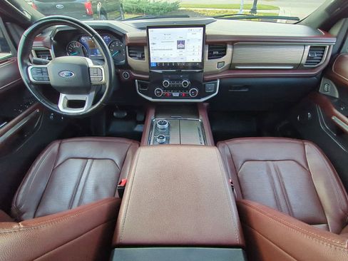 Used 2023 Ford Expedition Max Limited image 15