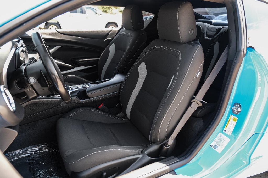 Used 2023 Chevrolet Camaro LT w/ Technology Package RWD image 32