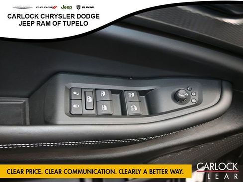 New 2025 Jeep Grand Cherokee Altitude image 12