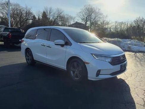 Used 2021 Honda Odyssey EX image 2