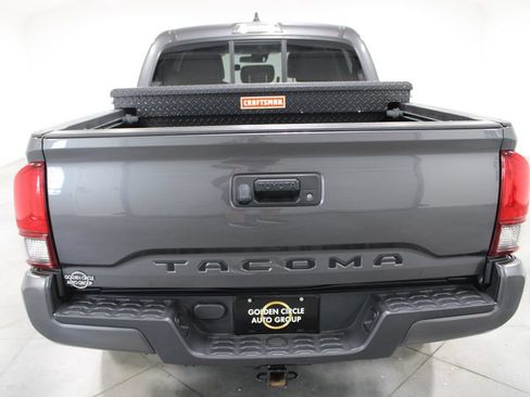 Used 2020 Toyota Tacoma SR w/ SR Convenience Package RWD image 9