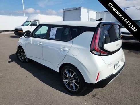 Used 2024 Kia Soul EX FWD image 6