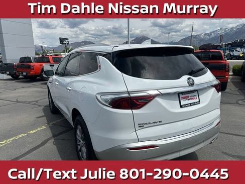 Used 2024 Buick Enclave Premium AWD/4WD image 9