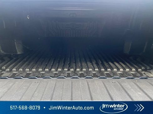 Used 2023 Chevrolet Silverado 1500 LT AWD/4WD image 10