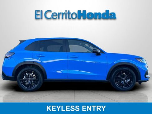 Certified 2026 Honda HR-V Sport image 2