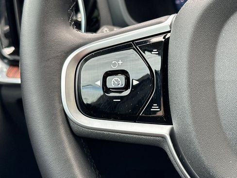 Used 2025 Volvo V60 B5 Cross Country Plus AWD/4WD image 26