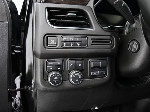 Used 2024 Chevrolet Tahoe Z71 w/ Off-Road Capability Package AWD/4WD image 11