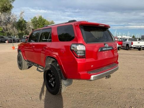 Used 2015 Toyota 4Runner Trail AWD/4WD image 3
