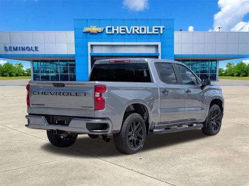 New 2026 Chevrolet Silverado 1500 Custom RWD image 3