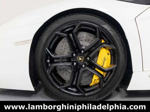 Used 2016 Lamborghini Aventador LP 700-4 AWD/4WD image 10