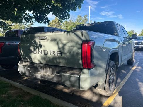 Used 2025 Toyota Tundra SR5 AWD/4WD image 4