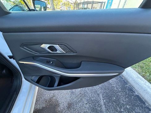 Used 2024 BMW 330i Sedan w/ Convenience Package image 34