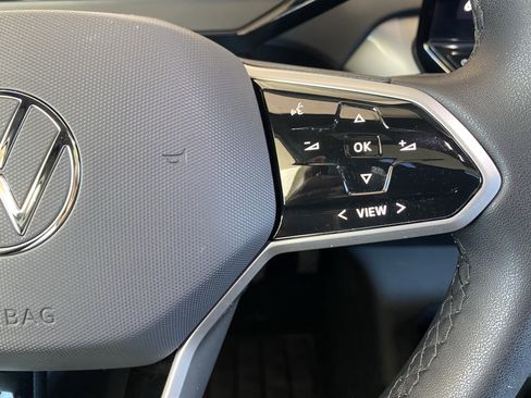 Used 2023 Volkswagen ID.4 Pro S AWD/4WD image 5