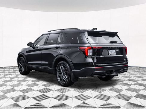 Used 2025 Ford Explorer ST-Line w/ Premium Package AWD/4WD image 10
