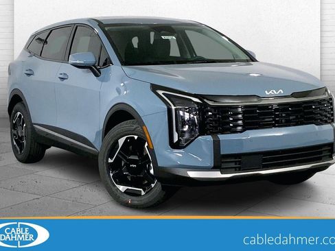 New 2026 Kia Sportage S image 1