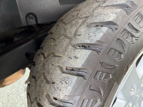 Used 2018 Jeep Wrangler Unlimited Sport S image 18