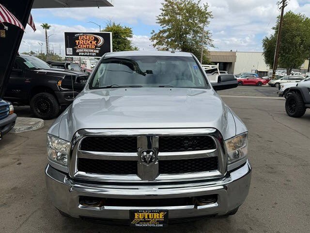 Used 2015 RAM 2500 Tradesman w/ Chrome Appearance Group AWD/4WD image 9