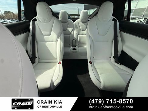 Used 2024 Tesla Model X Plaid image 4