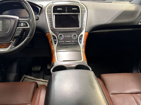 Used 2020 Lincoln Nautilus Reserve w/ Equipment Group 201A FWD image 23