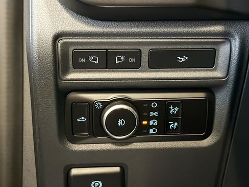 Used 2024 Ford F150 XLT w/ Equipment Group 302A MID AWD/4WD image 17