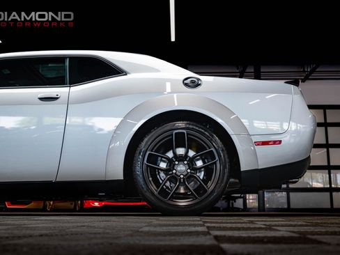 Used 2023 Dodge Challenger SRT Hellcat image 11