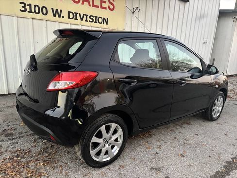 Used 2014 MAZDA MAZDA2 Touring image 3