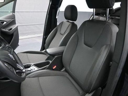 Used 2023 Buick Encore GX Select w/ Sport Touring Package FWD image 13