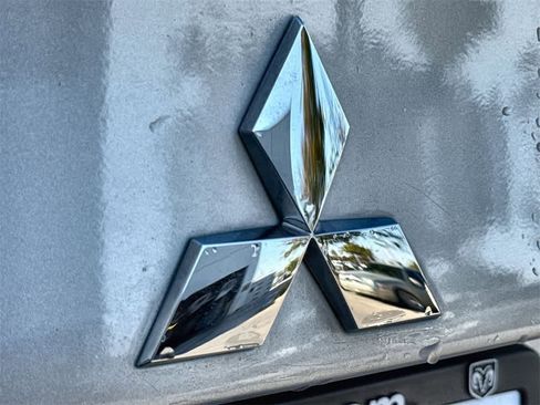 Used 2021 Mitsubishi Outlander Sport SE image 10