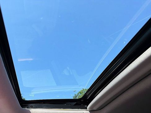 Used 2019 Honda CR-V EX image 13