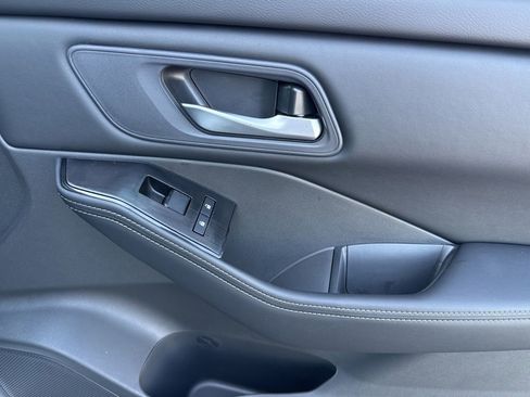New 2026 Nissan Rogue SV FWD image 17