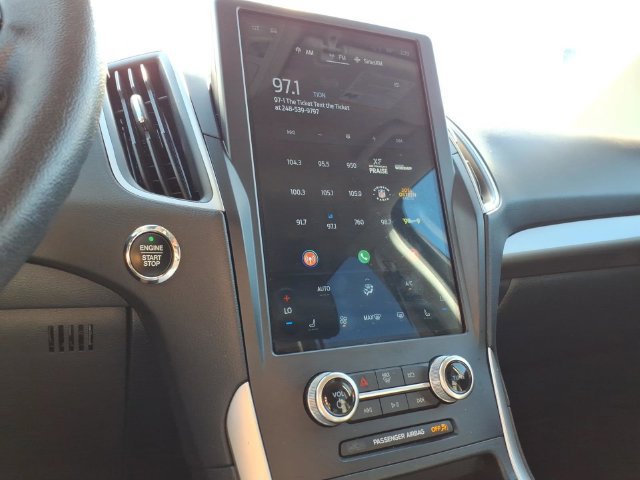 Used 2023 Ford Edge SEL AWD/4WD image 19