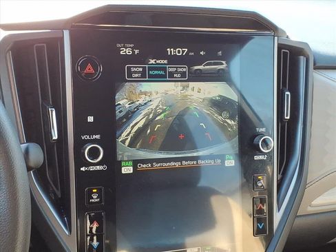 Certified 2025 Subaru Forester Limited image 12