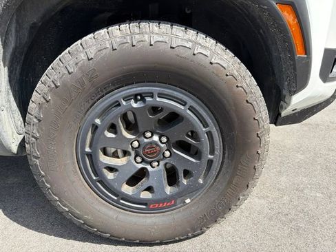 Used 2026 Nissan Frontier PRO-4X AWD/4WD image 10