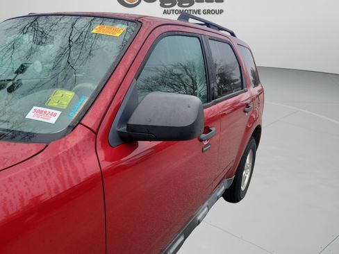 Used 2011 Ford Escape XLT w/ 202A Rapid Spec Order Code image 30