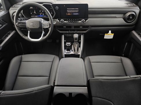 New 2026 Chevrolet Colorado Trail Boss AWD/4WD image 18