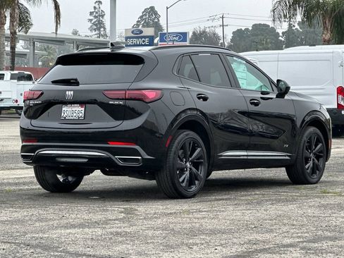 Used 2025 Buick Envision Sport Touring AWD/4WD image 4
