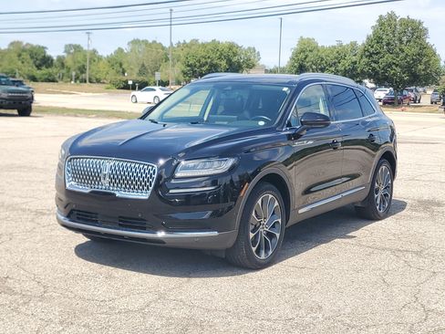 Certified 2023 Lincoln Nautilus Reserve w/ Equipment Group 201A AWD/4WD image 3