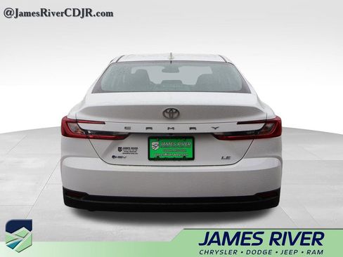 Used 2026 Toyota Camry LE FWD image 4