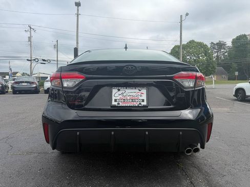 Used 2024 Toyota Corolla SE w/ SE Premium Package FWD image 6