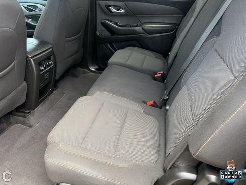 Used 2020 Chevrolet Traverse LS AWD/4WD image 13