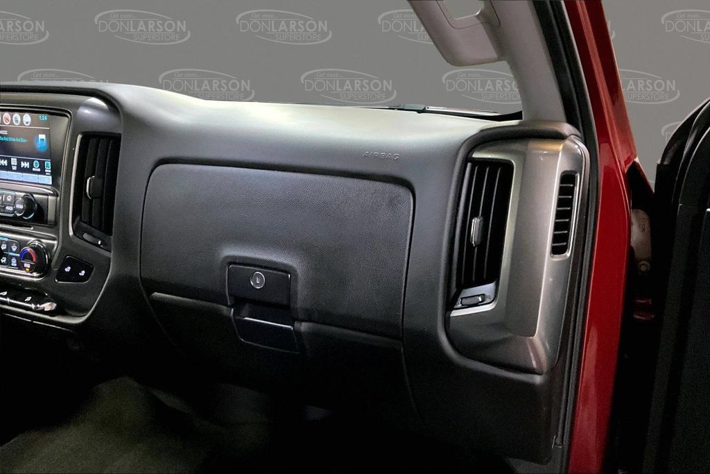 Used 2018 Chevrolet Silverado 1500 LT w/ All Star Edition AWD/4WD image 33