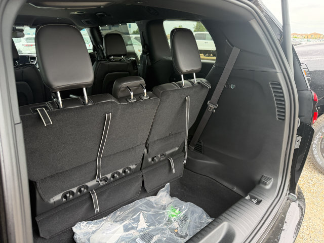 New 2026 Chrysler Pacifica Select AWD/4WD image 28