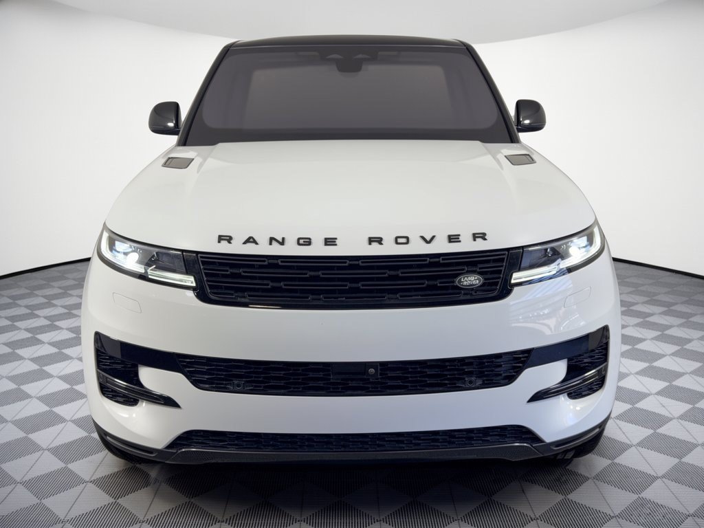 Used 2023 Land Rover Range Rover Sport SE AWD/4WD image 6