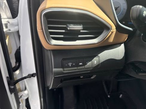 Used 2023 Hyundai Santa Fe Calligraphy AWD/4WD image 16